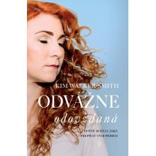 Odvážne odovzdaná - Kim Walker-Smith